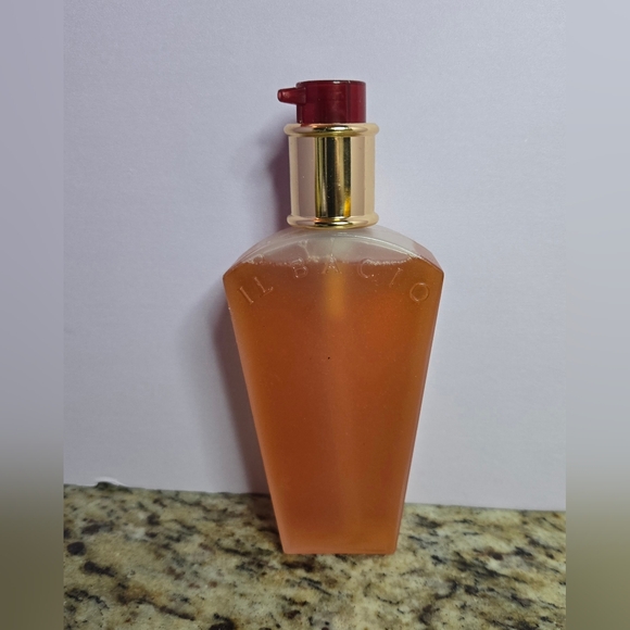 IL BACIO by Princess Marcella BorgheseBath & Shower Gel 4.2 oz. 95% full